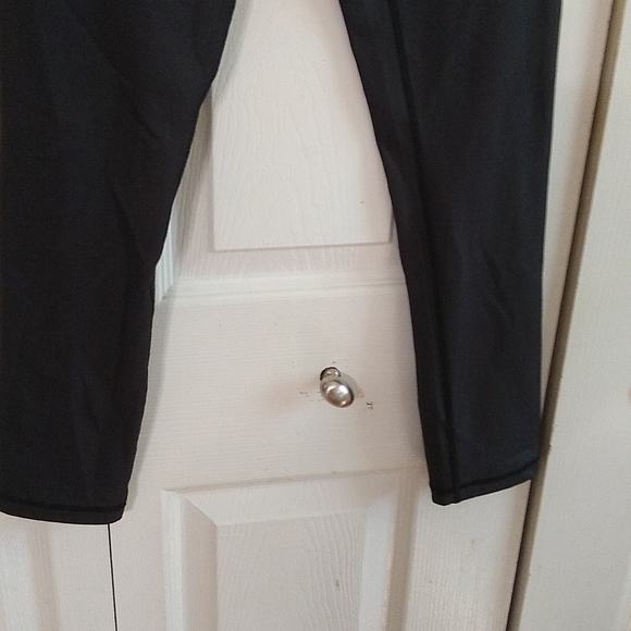 Zyia Neon yellow Metallic Light and tight leggings work out size 8-10 - Picture 4 of 7